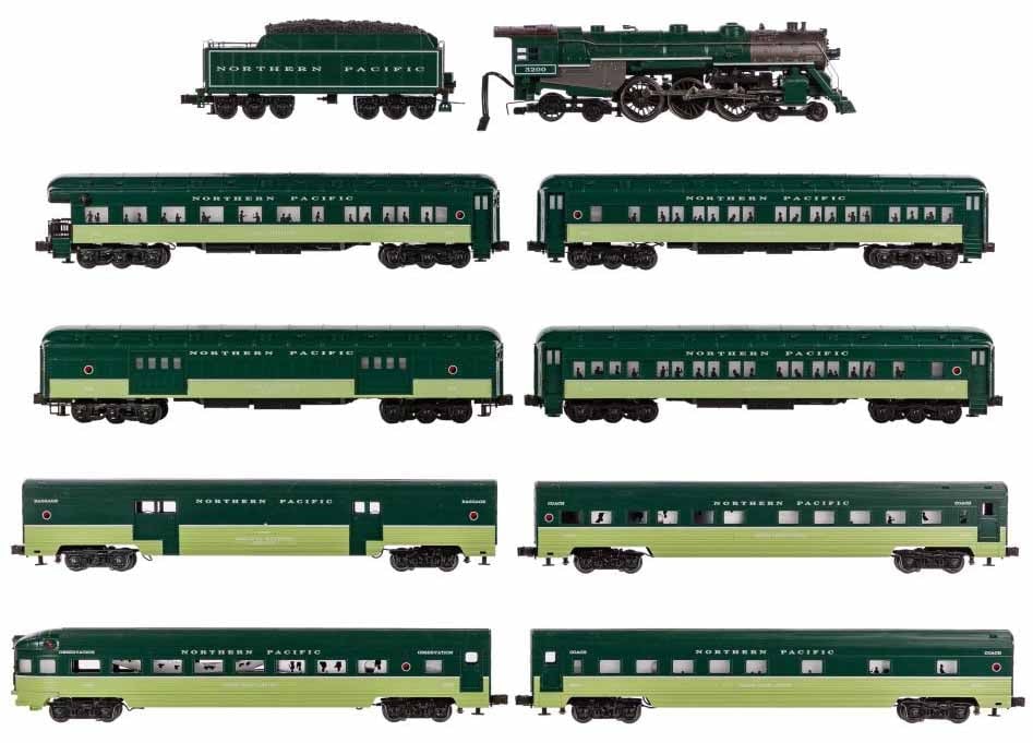 Williams Northern Pacific train set , O-gauge, locomotive+8 cars , the locomotive by itself is 450$, (1 of 1)
