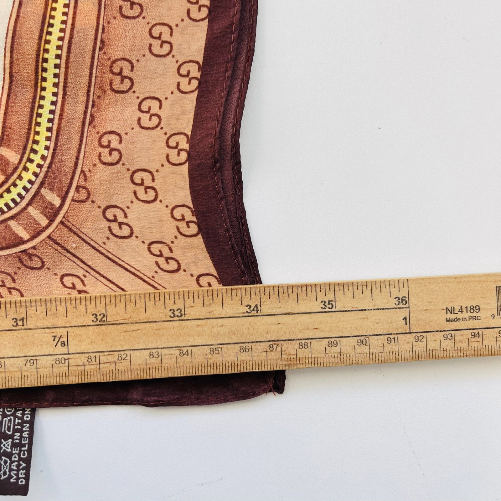 Gucci Beige Printed 100% Silk Scarf - 10