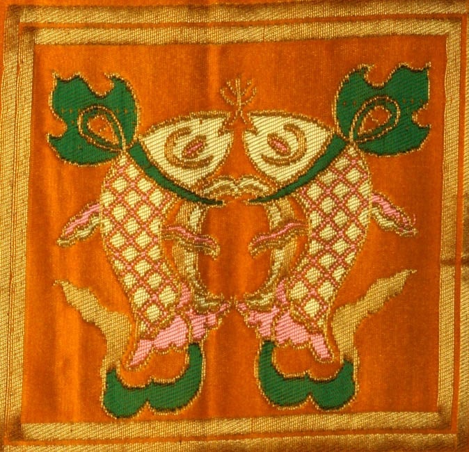 Eight Auspicious Tibetan Symbols - The Golden Fishes: Title:Eight Auspicious Tibetan Symbols - The Golden Fishes Description:?Gauramatsya?- the golden fishes in Tibetan Buddhism are one of the Ashtamangala or eight auspicious signs . As beings of water