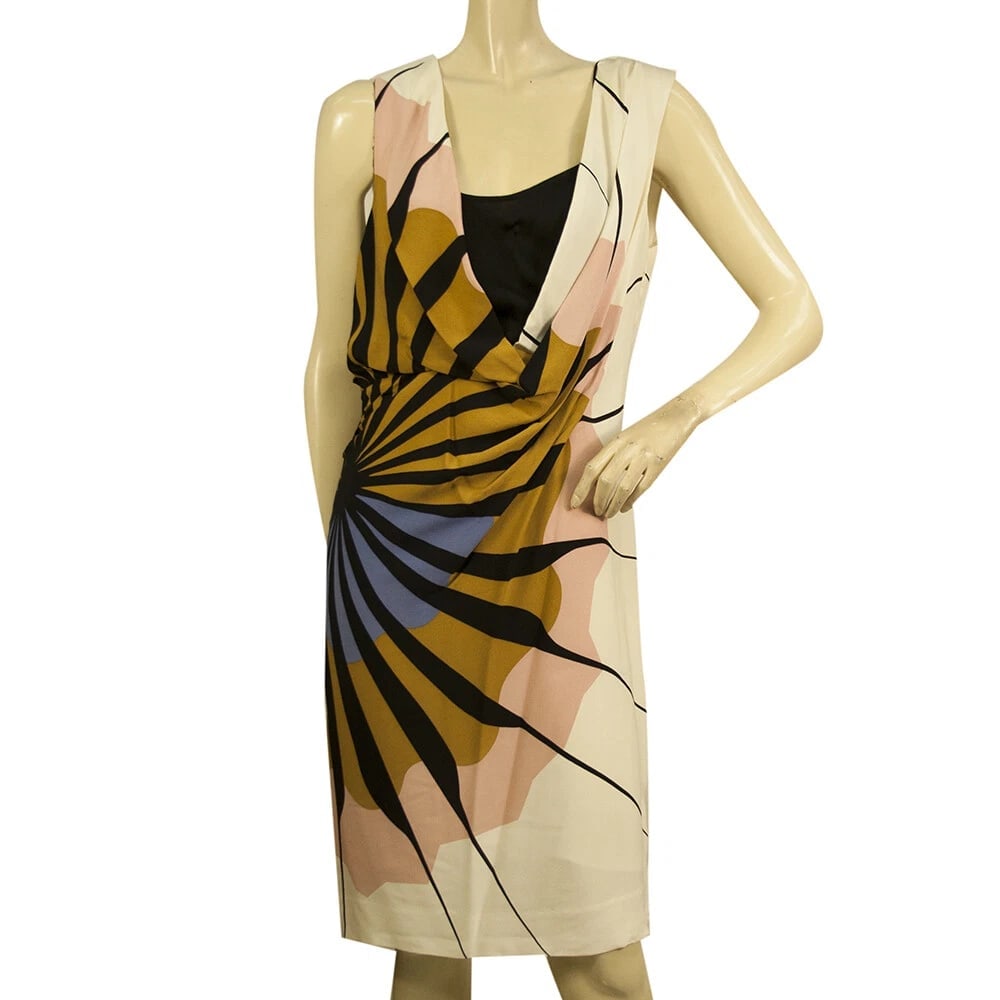 DVF Diane Von Furstenberg Adalvino Silk Multicolor Sleeveless Mini Dress size 6: Title:DVF Diane Von Furstenberg Adalvino Silk Multicolor Sleeveless Mini Dress size 6 Description:DVF Diane Von Fustenberg Blue Red Silk Printed Long Sleeve Mini Dress DVF Diane Von Furstenberg