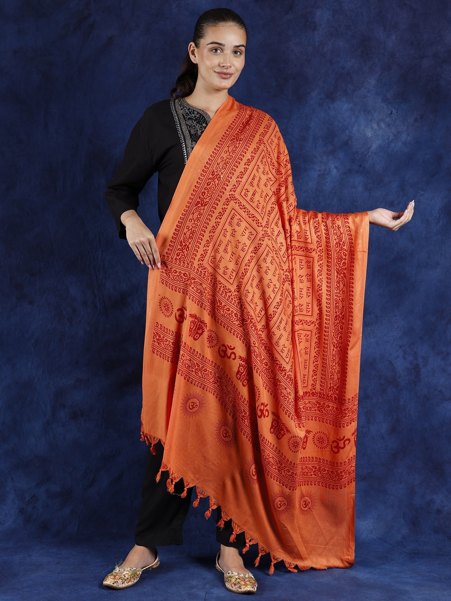 Hare Ram Hare Krishna Prayer Shawl from Banaras | Poly Cotton Religious Clothes (1 of 2)