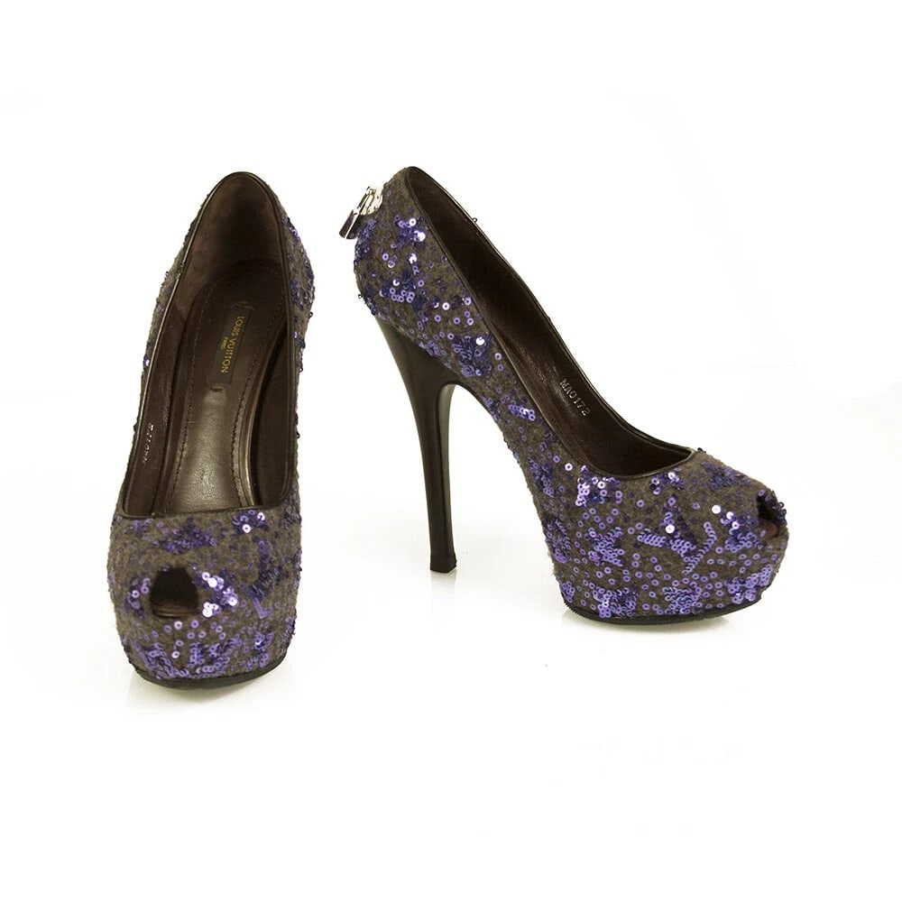 Louis Vuitton Oh Really Purple Sequins Glitter Lock Platform Peep Toe Pumps 37: Title:Louis Vuitton Oh Really Purple Sequins Glitter Lock Platform Peep Toe Pumps 37 Description:Louis Vuitton Oh Really Purple Sequins Glitter Lock Platform Peep Toe Pumps 37 You will feel super