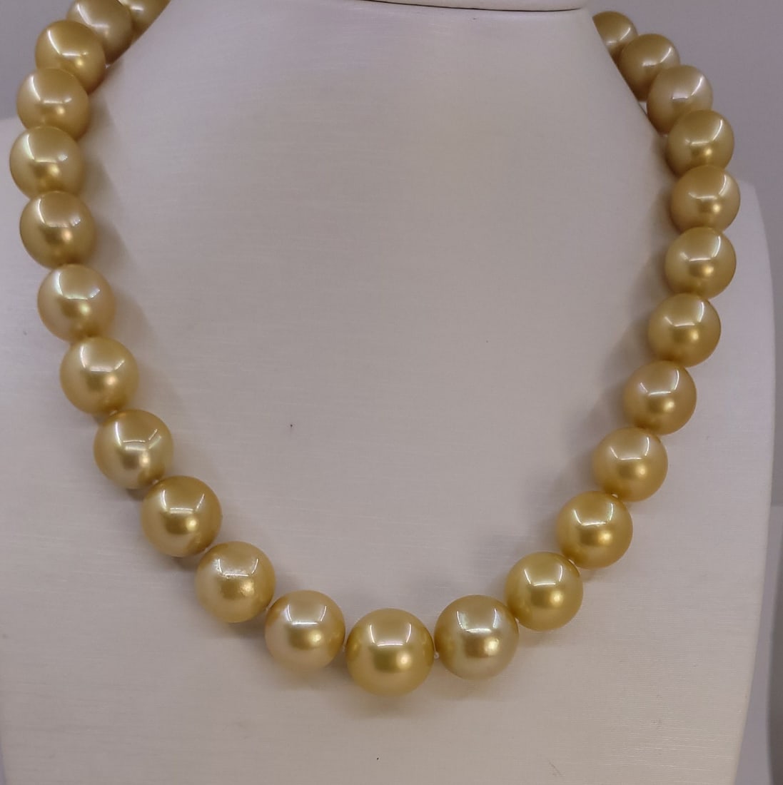 Necklace PSL Certified Australian Deep Golden South Sea Pearls - Huge Size - 12.0x15.5mm - 3