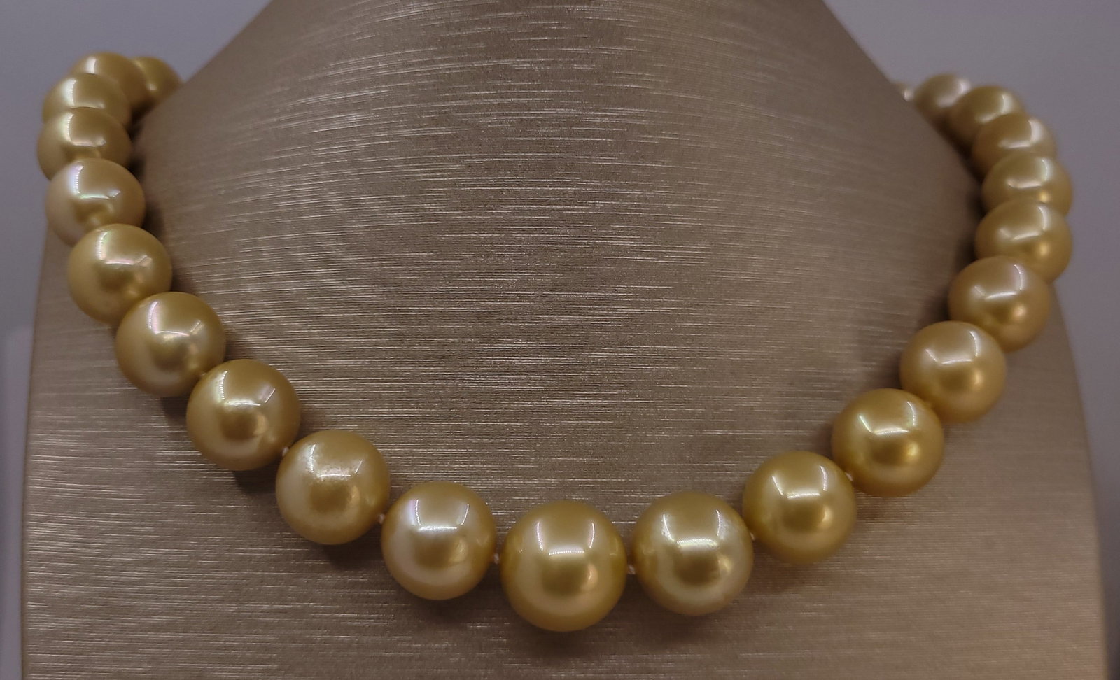 Necklace PSL Certified Australian Deep Golden South Sea Pearls - Huge Size - 12.0x15.5mm - 4