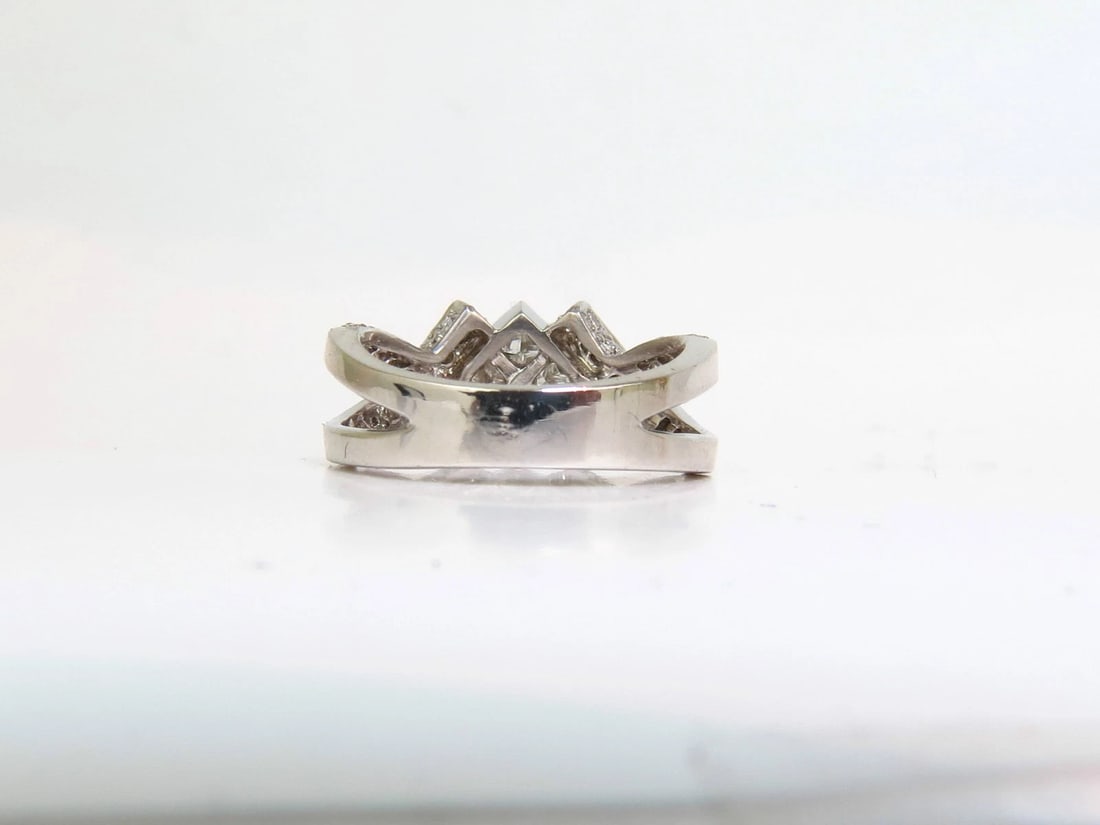 1.00CT NATURAL PRINCESS CLUSTER & ROUNDS CROSSOVER RING SPLIT SHANK 18KT** - 4