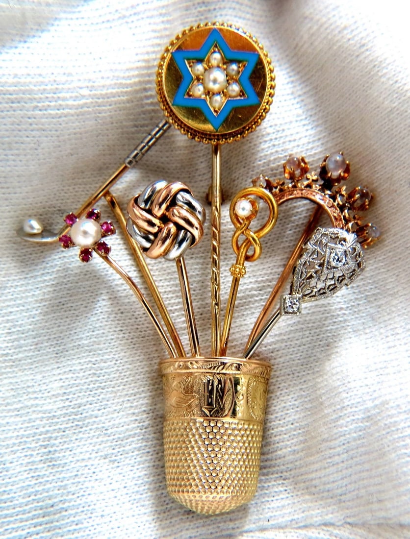 14kt Vintage Seamstress Thimble collection Pin** - 2