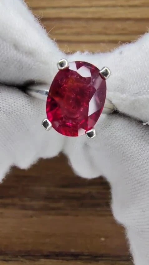 2.65ct Natural Tourmaline Solitaire Ring 14kt *v - 2