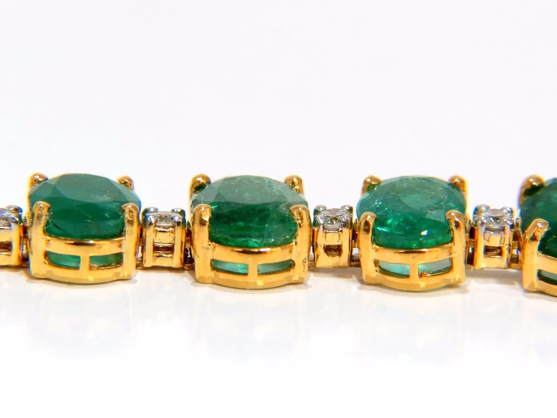 Emerald bracelet 27.42ct & .75ct diamonds classic tennis 14kt. natural greens** - 5