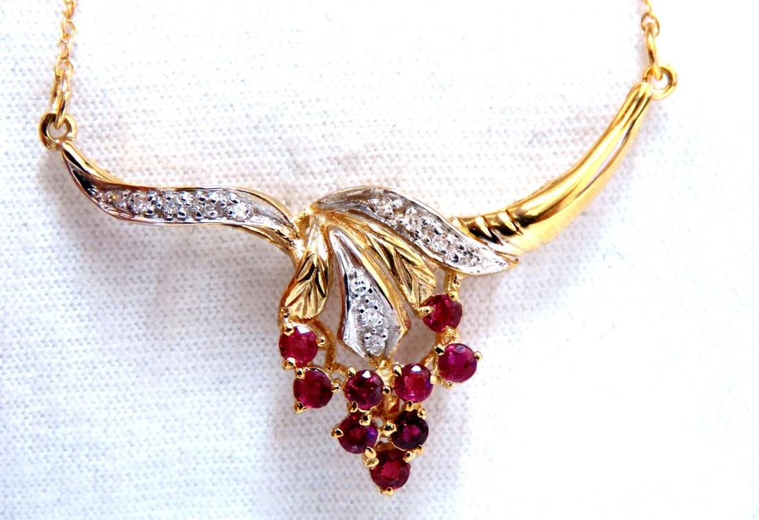 .50ct Natural Ruby Diamonds Necklace 14kt Traditional **: Title: .50ct Natural Ruby Diamonds Necklace 14kt Traditional ** Description: MAGNIFICENT JEWELS Natural Round Rubies & Diamond Cluster Pendant. .50ct Rubies. Natural & Untreated .10ct round natural