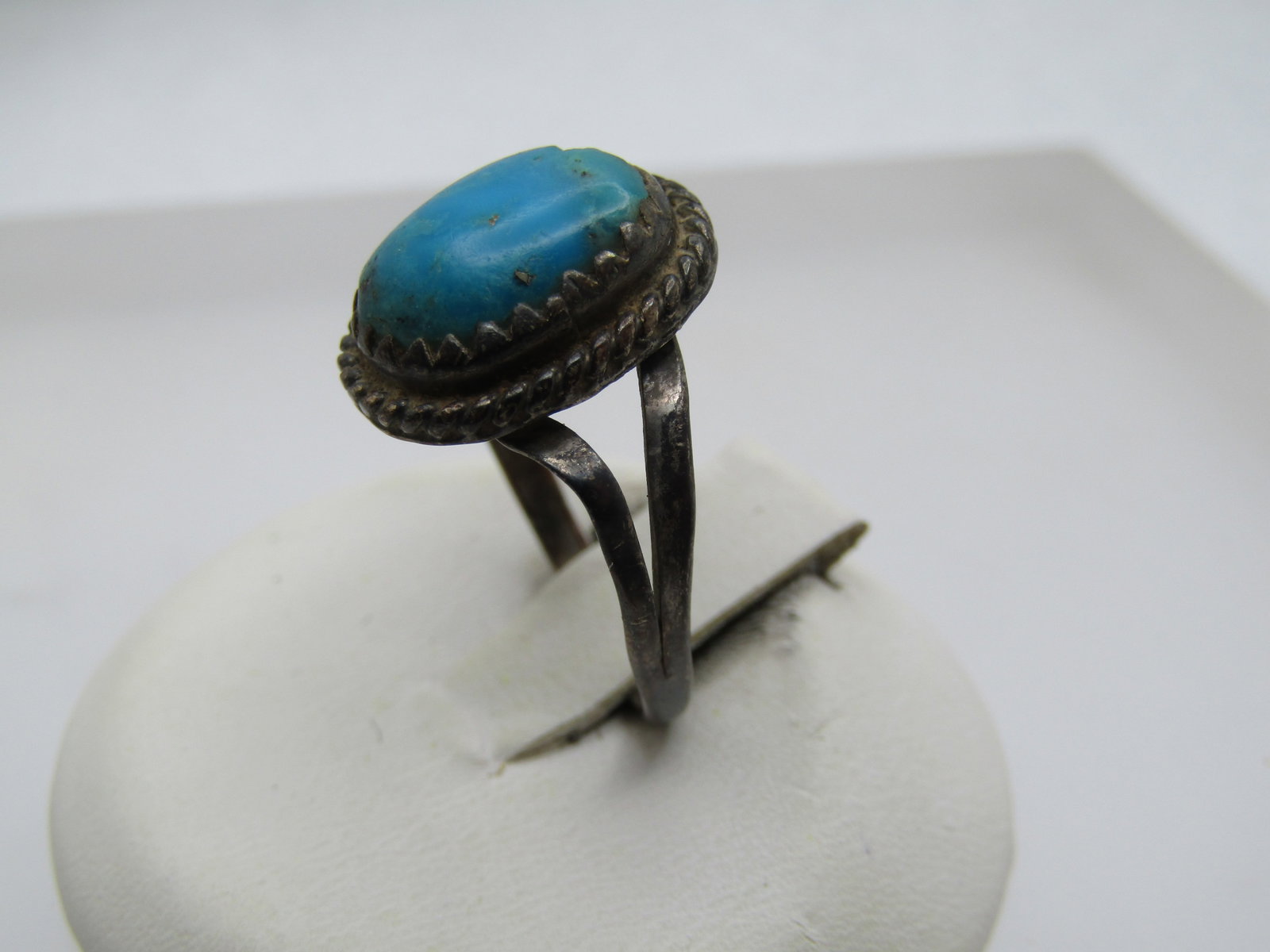 Vintage Sterling Southwestern Turquoise ring, Sz. 7.25, 1960's - 3