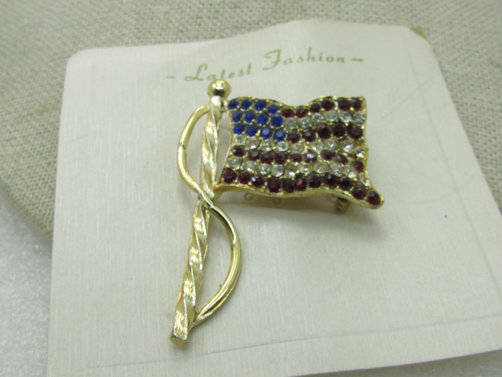 Vintage Blue & Clear Rhinestone USA Flag, Gold Tone, Brooch 2" by 1.5" - 4