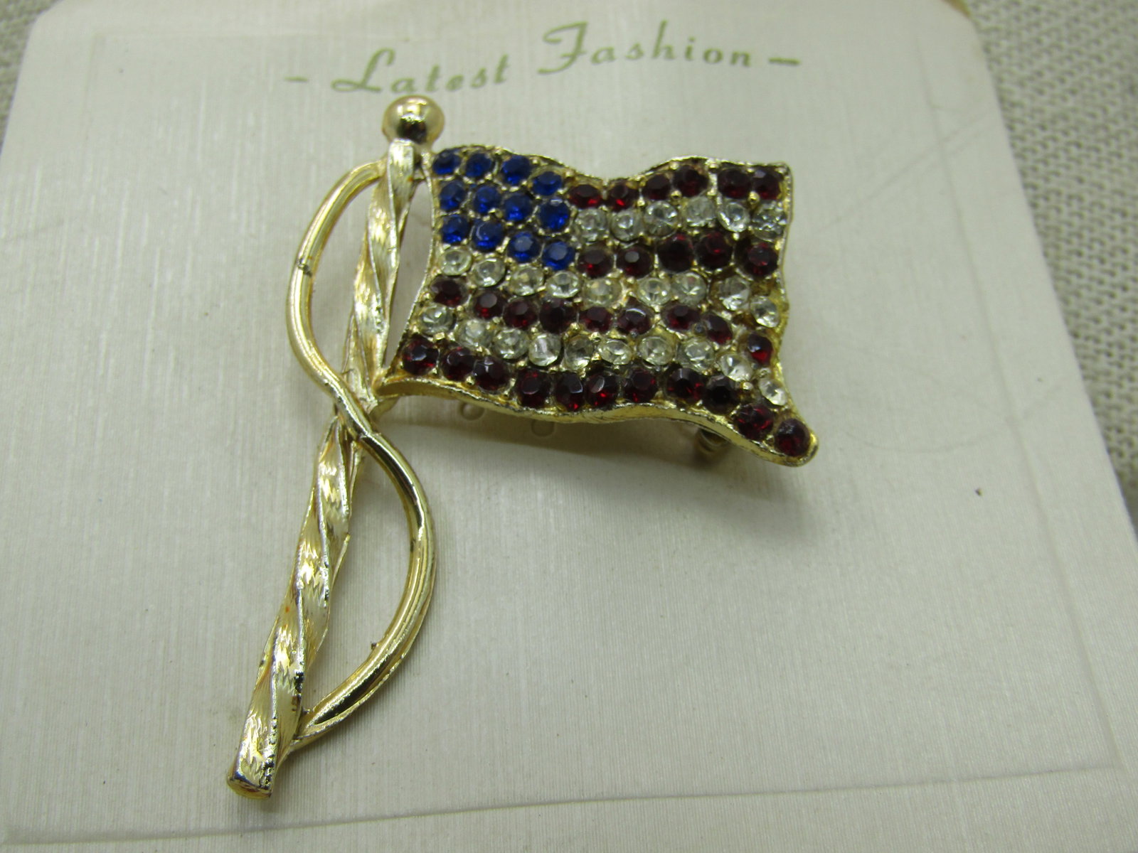 Vintage Blue & Clear Rhinestone USA Flag, Gold Tone, Brooch 2" by 1.5" - 5