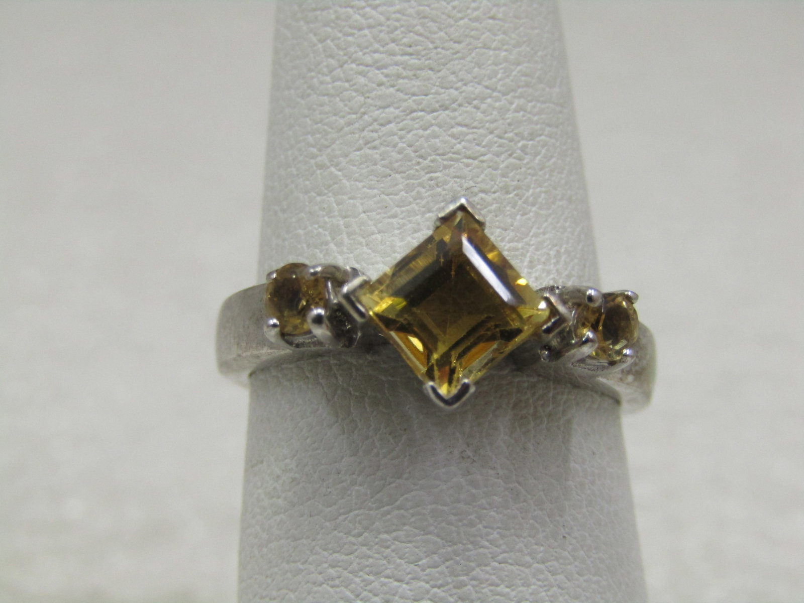 Sterling Triple Citrine Ring, Sz. 7, 4.53 gr. (1 of 6)
