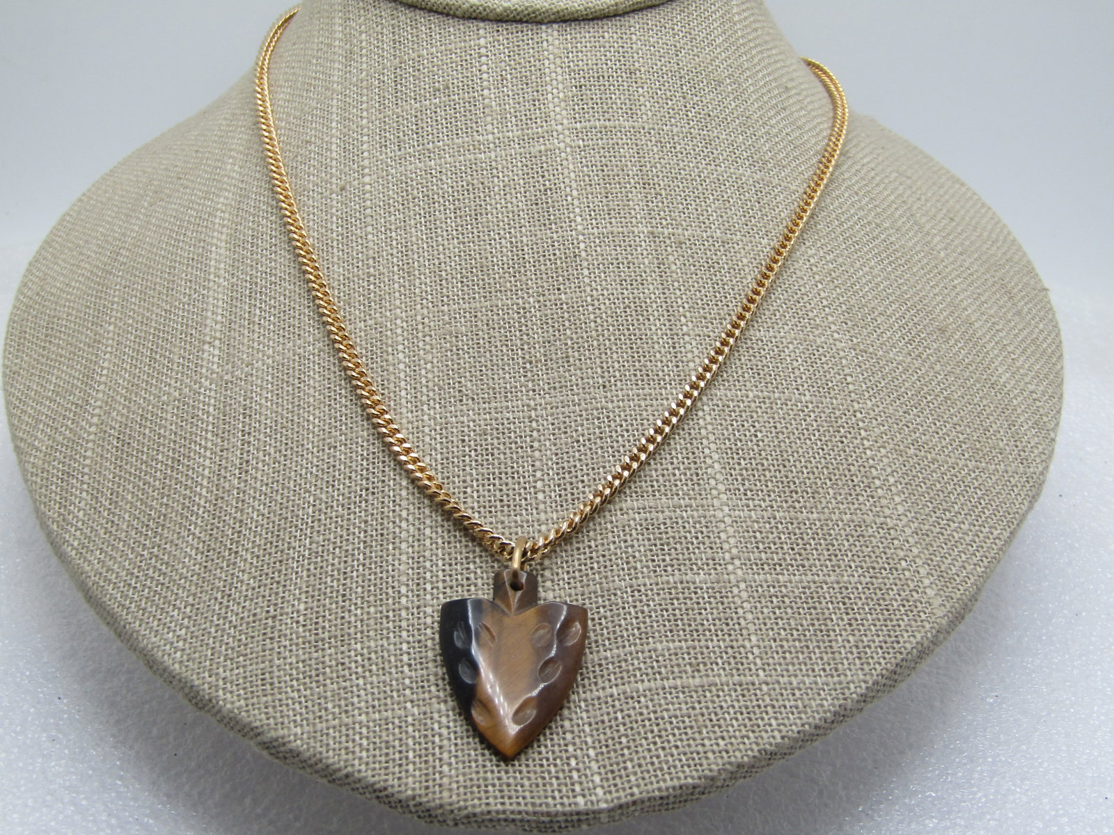 Vintage Carved Tiger's Eye Arrowhead Necklace, 18", 1970's-1980's (1 of 6)