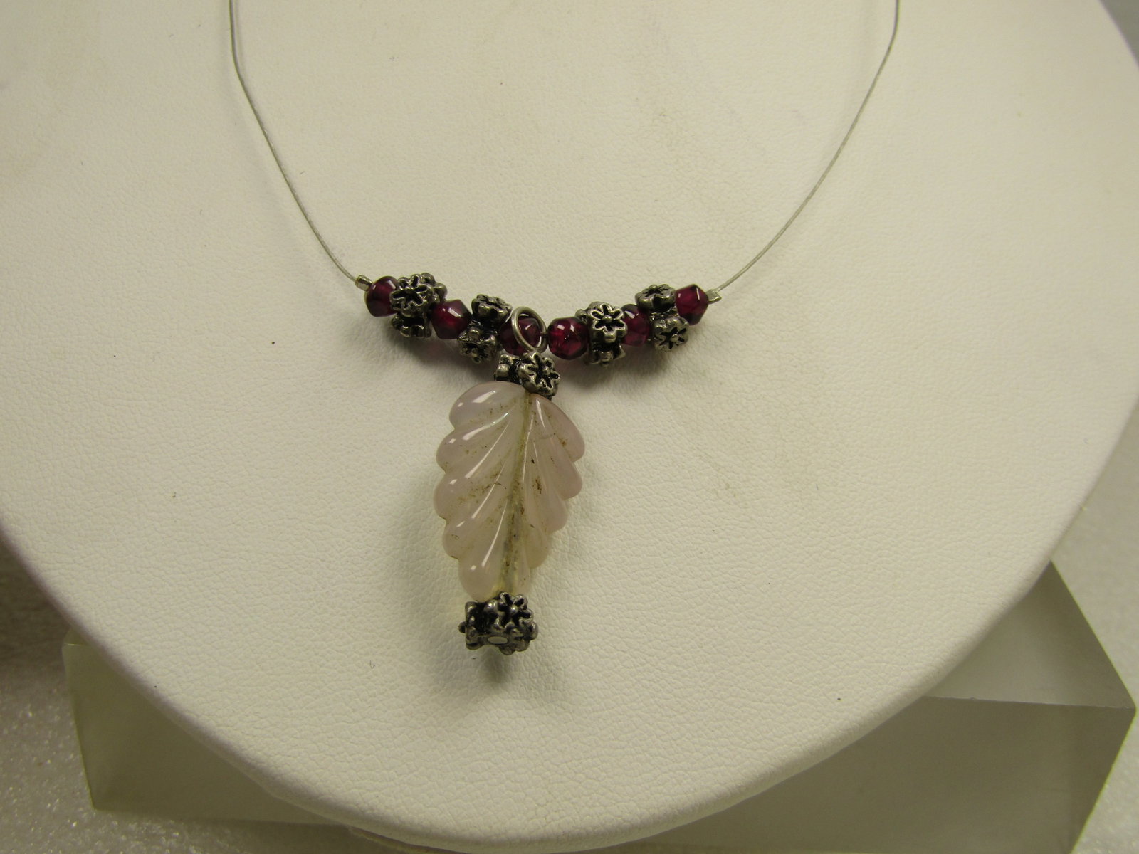 Pink Quartz & Garnet Necklace, Leaf Drop, 16", 1990's - 3