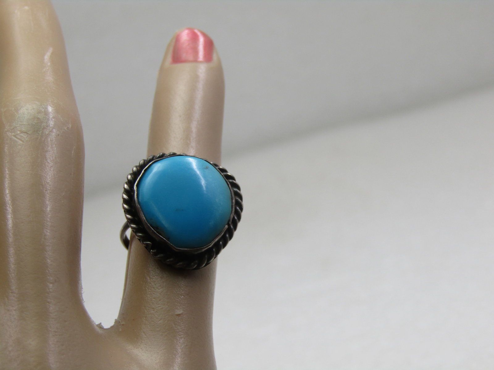 Vintage Sterling Southwestern Turquoise Ring, Sz. 4 - 6