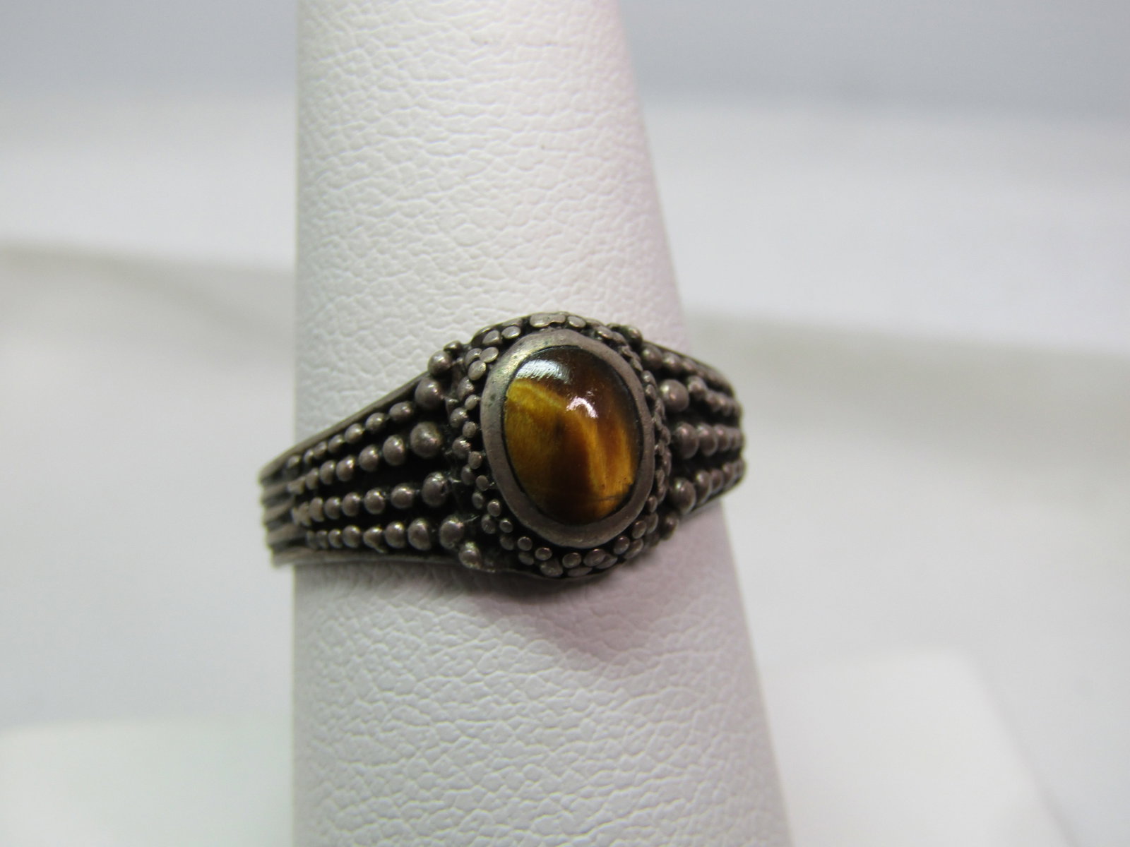 Vintage Sterling Tiger's Eye Ring, Unisex, Sz.8. Bali/Southwestern Vibe, 1970's - 3