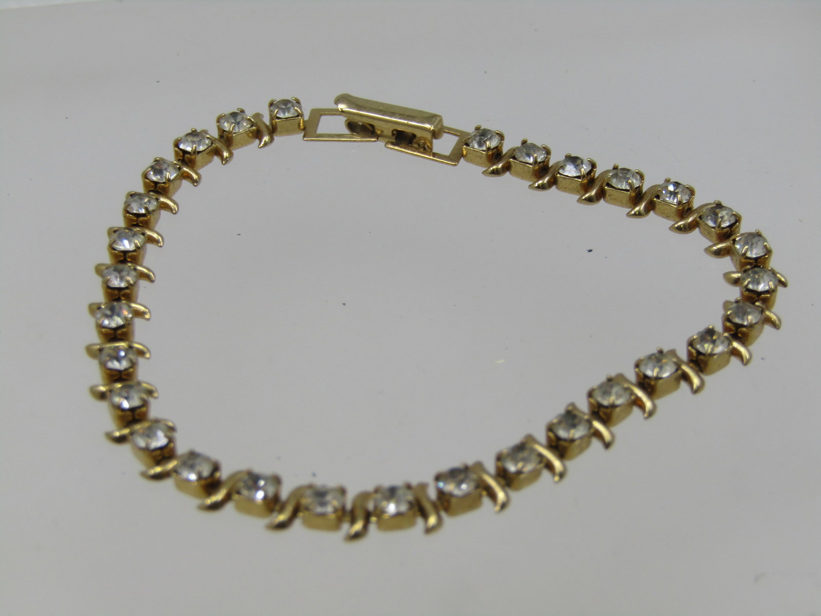 Vintage Clear Rhinestone Tennis Bracelet, 7.25", Gold Tone - 4