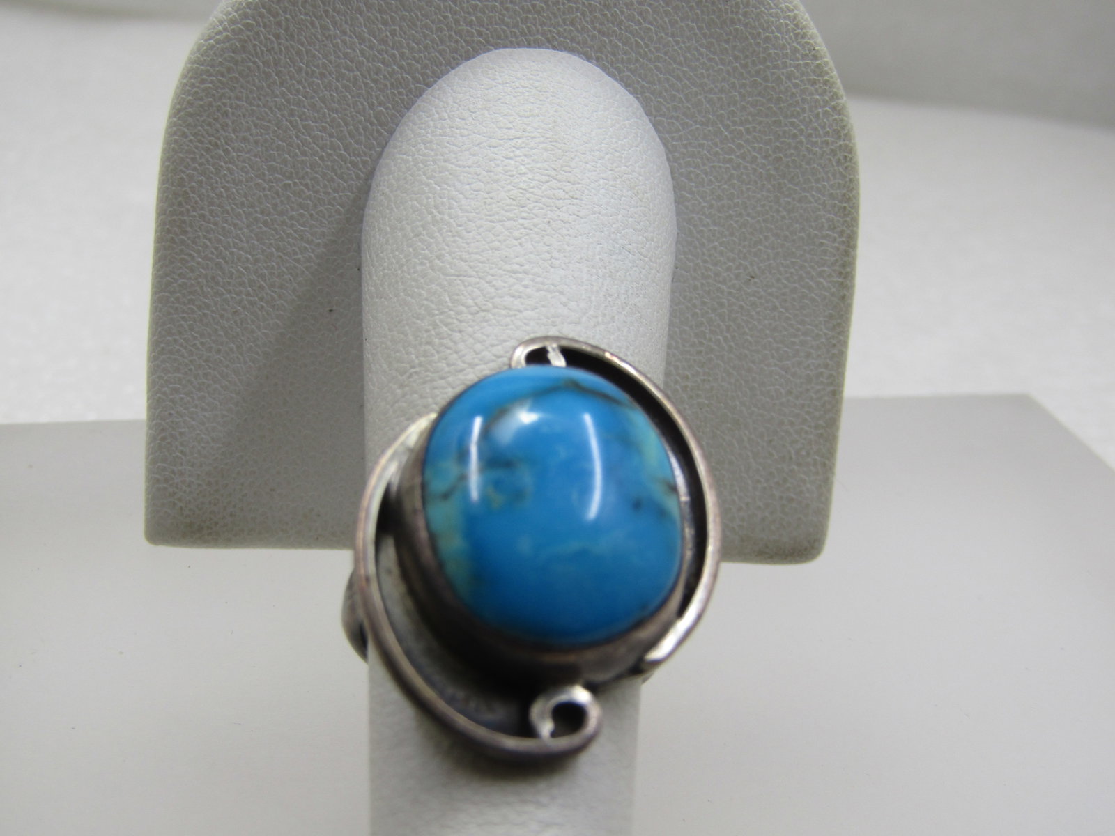 Vintage Sterling Turquiose Blue Southwestern ring, Sz. 5.5 - 3