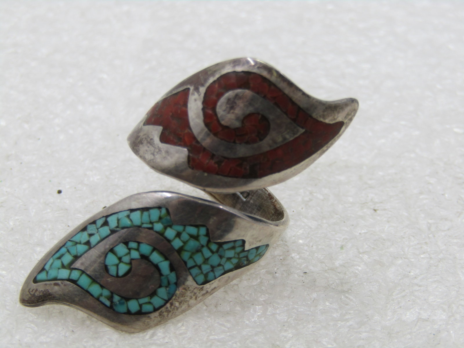 Vintage Sterling Southwestern Turquoise Coral Chip Bypass Ring, Sz. 6.5 - 6