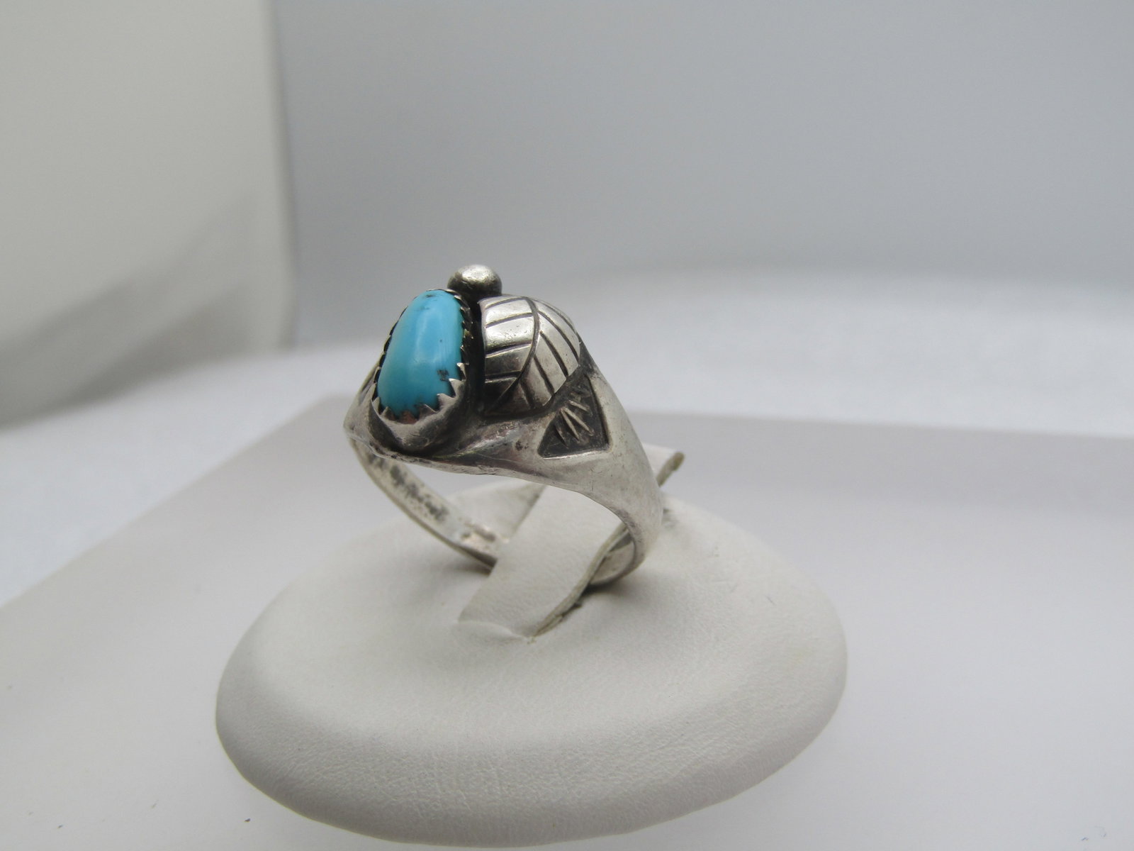 Vintage Sterling Southwestern Turquoise Ring, Sz. 9, Unisex, 1960's-1970's - 2