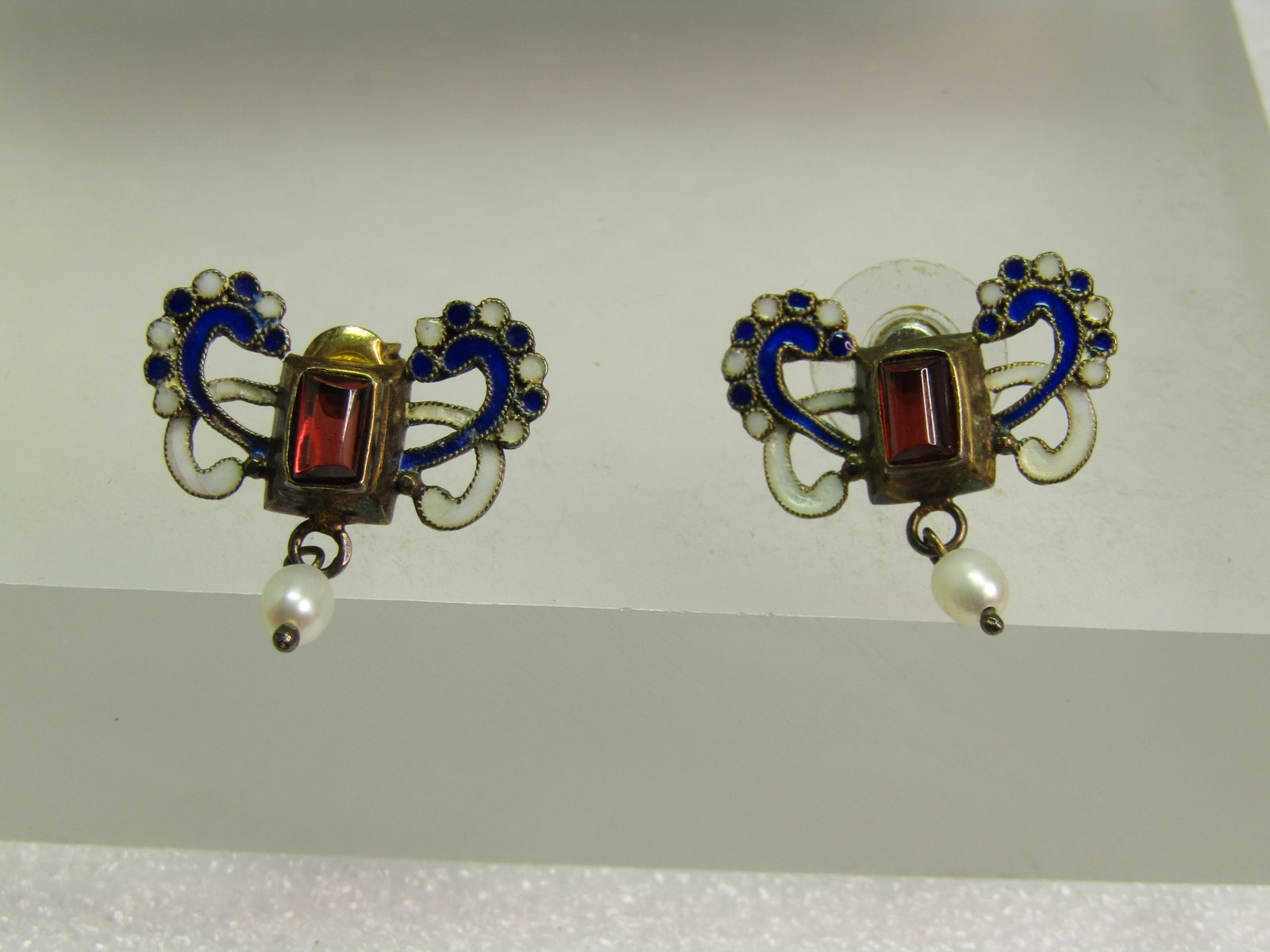 Vintage Garnet & Pearl Earrings Metropolitan Museum of Art NY, 24kt G.E.P, 1990's - 2