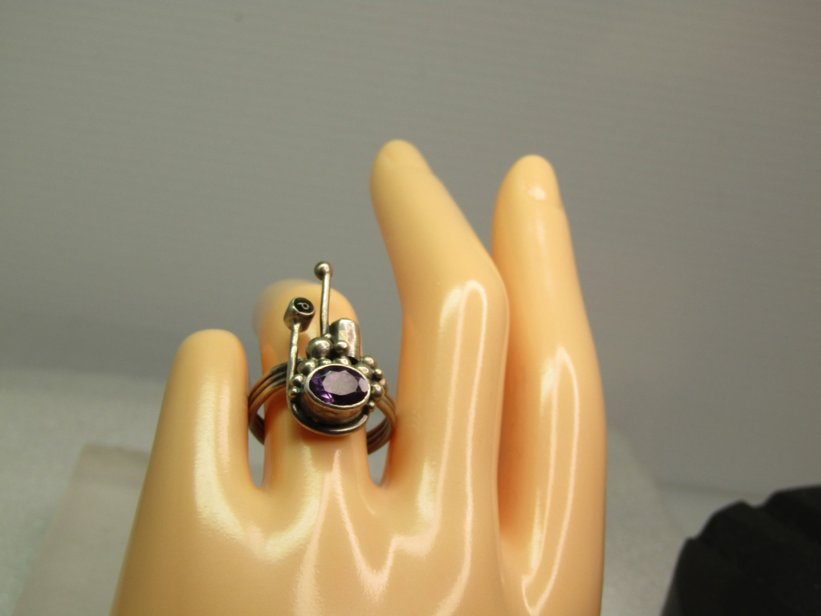 Vintage Sterling Amethyst Peridot Ring, Modernist, Sz. 8, 1980's - 7