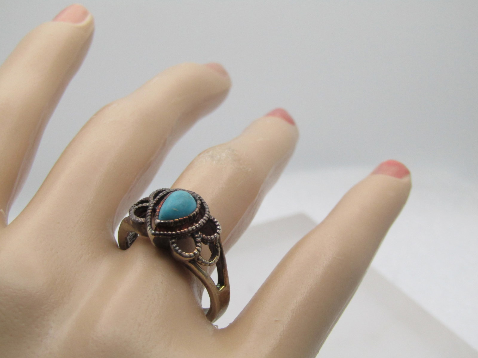 Vintage Sterling Faux Turquoise Ring, Southwestern Theme, Sz. 8, 1970's-1980's - 6