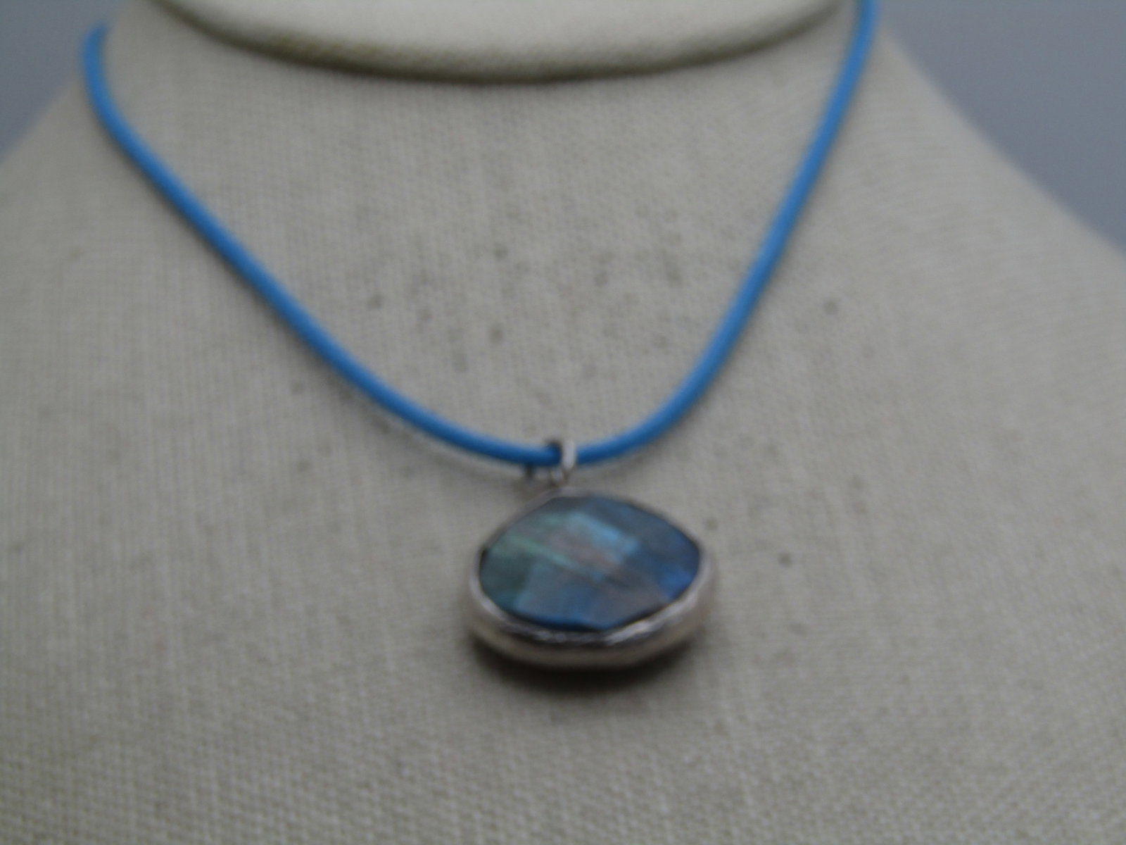 Vintage Sterling Labradorite Freeform Necklace, 19.5", Southwestern Appeal - 2