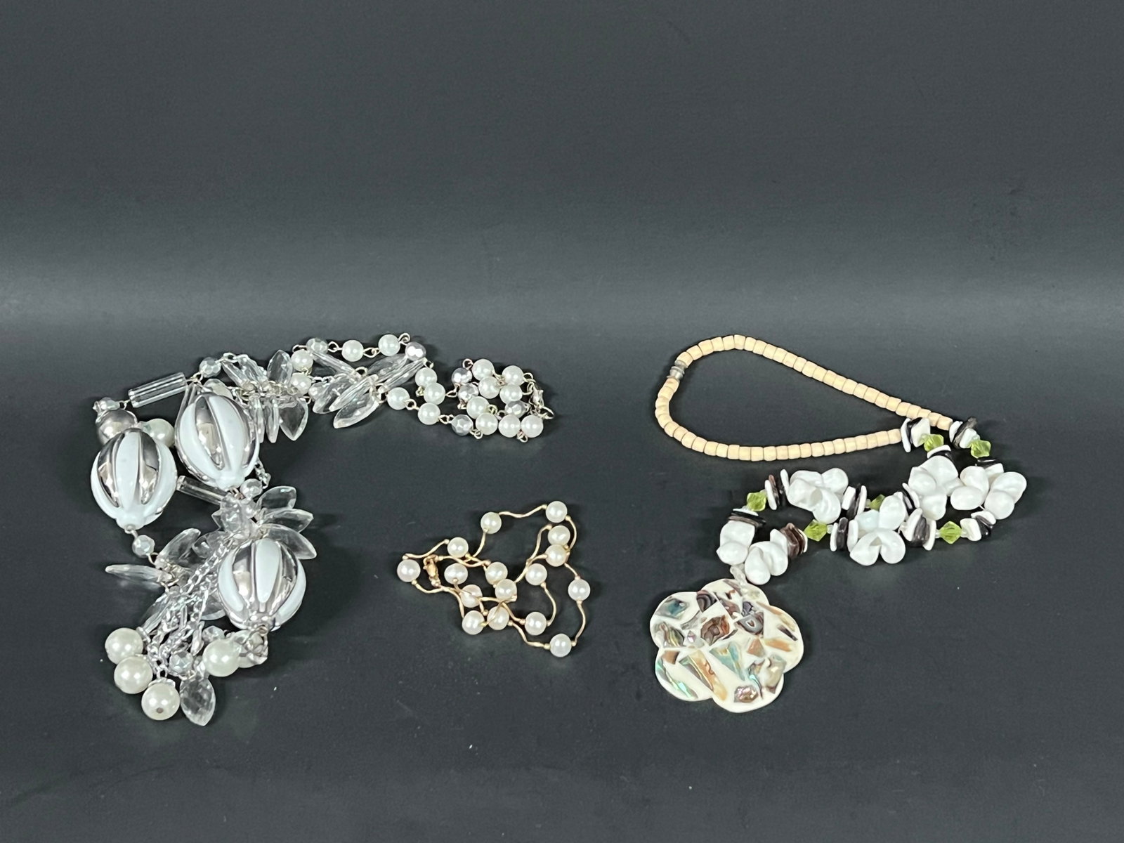 Asssorted Glass Beads Necklace Lot of 3 (1 of 4)