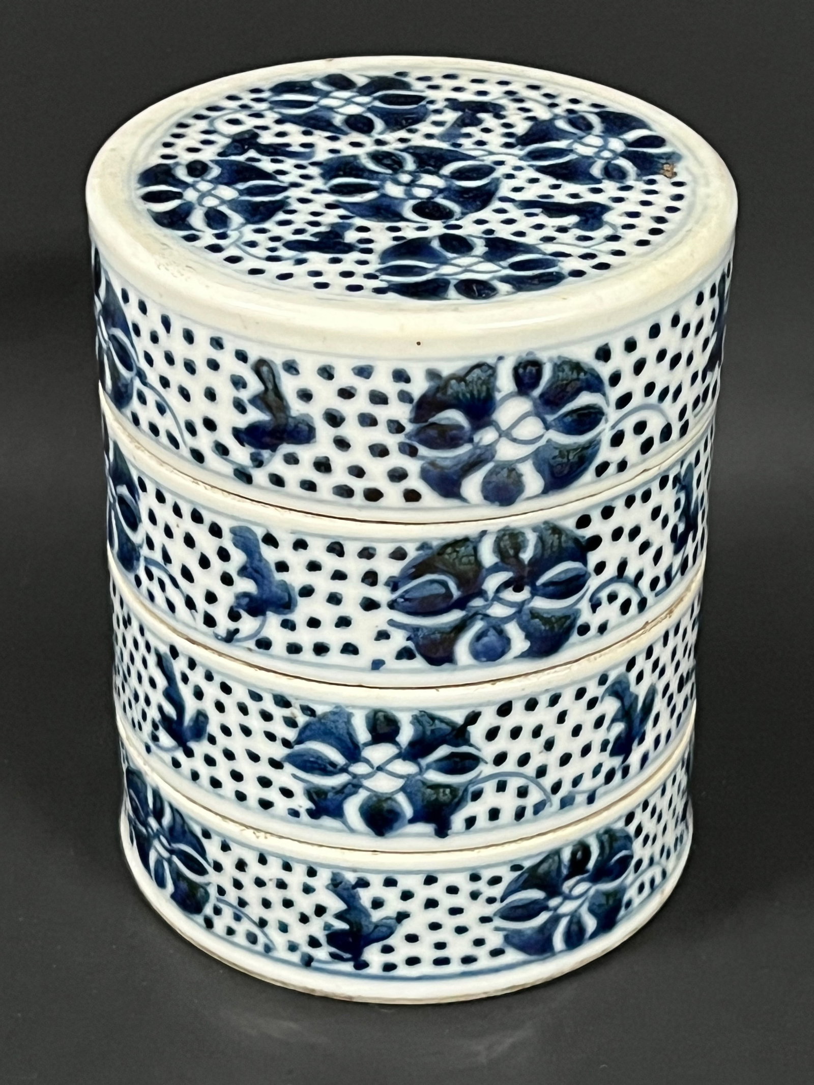 Chinese Porcelain Blue and White Stackable Box - 2