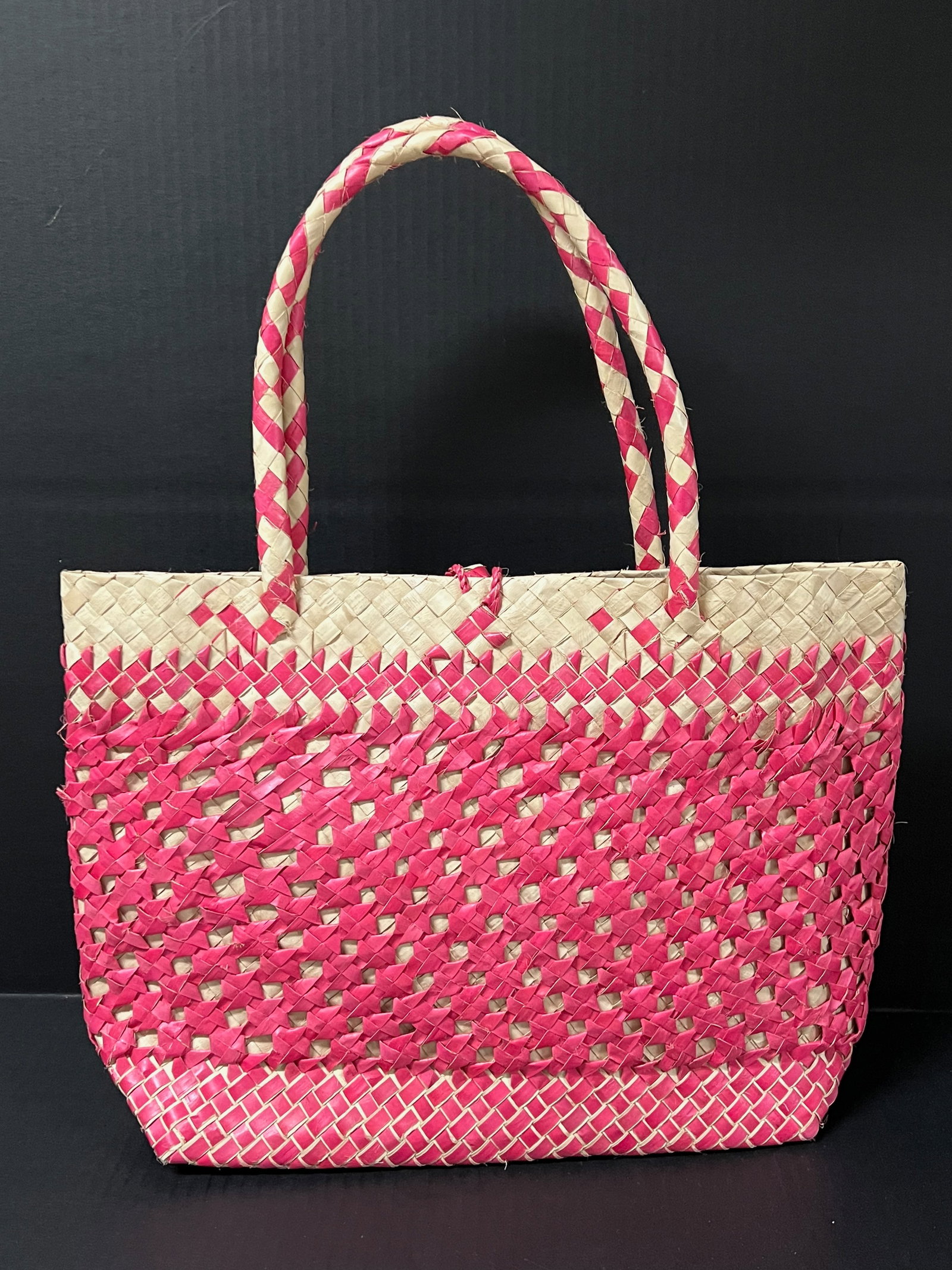 Handwoven Dried Abaca Leaves Handbag - 6