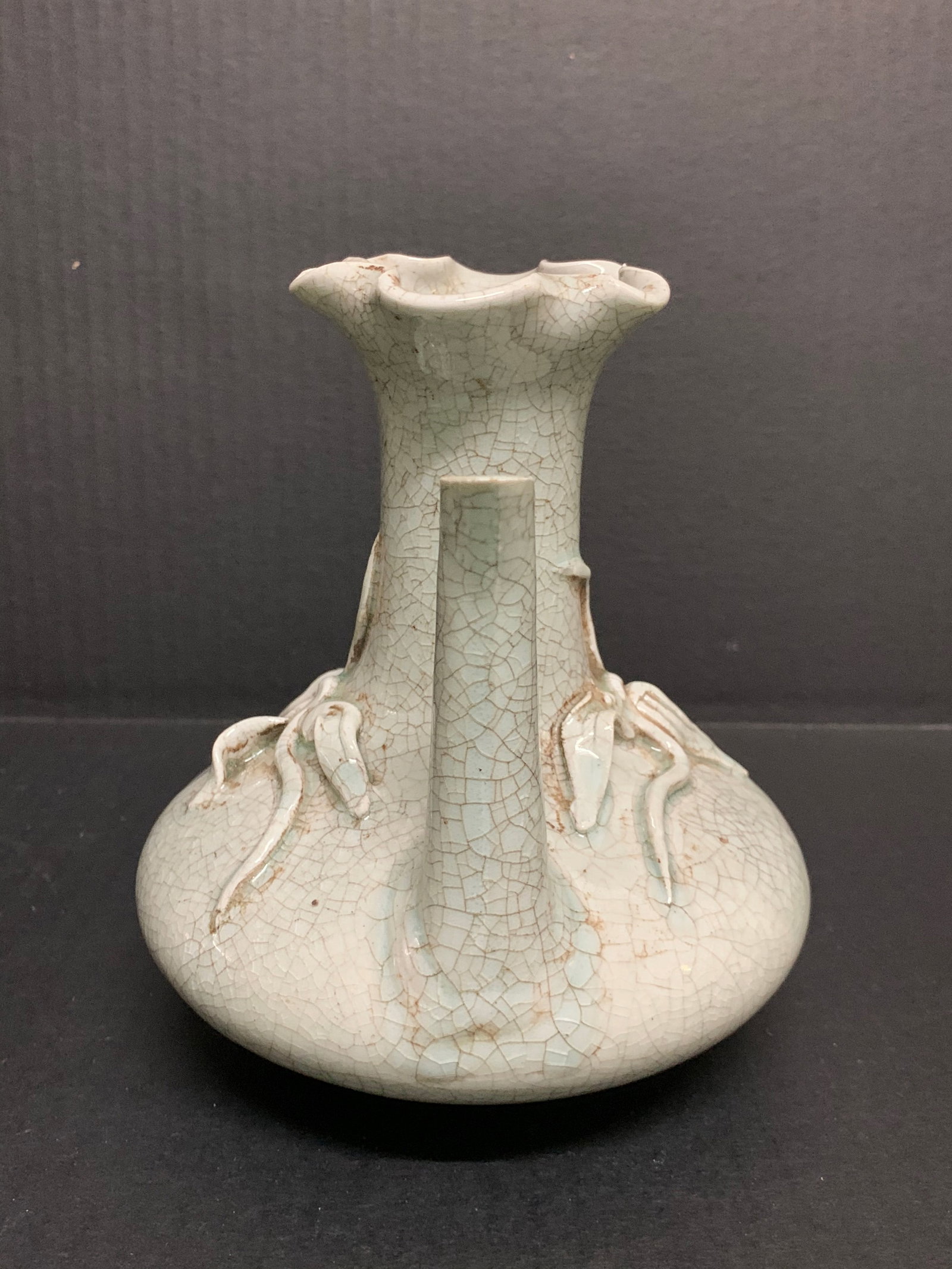 Chinese Art White Carckled Porcelain Water Pot - 3