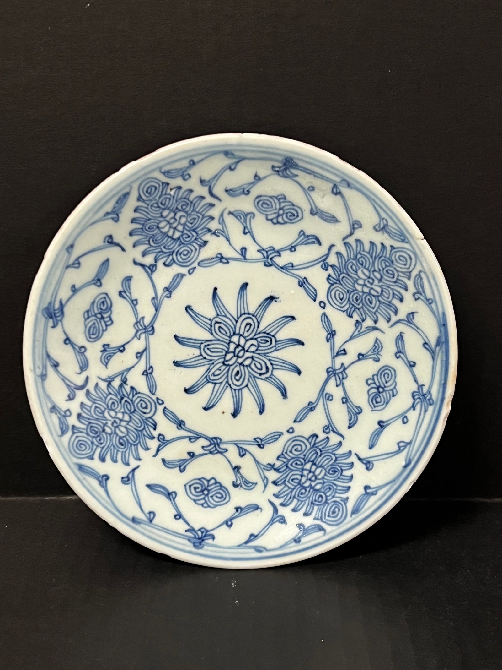 Chinese Art Porcelain Blue and White Plate (1 of 7)