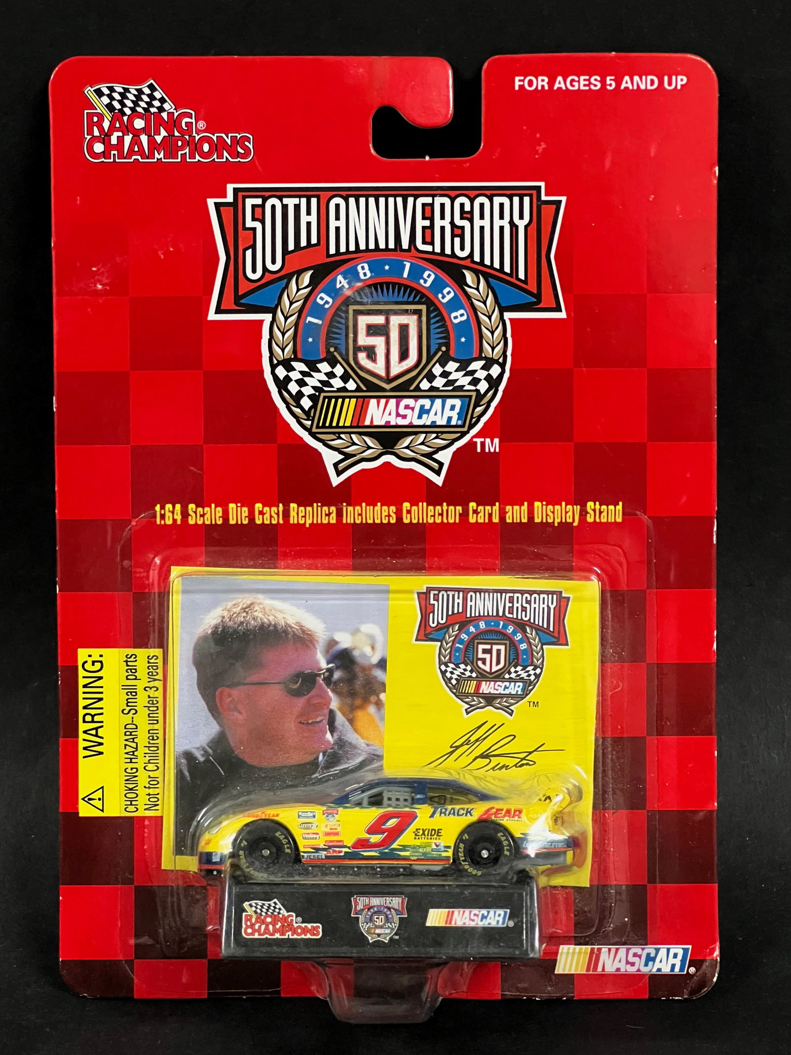 1:64 Scale Die Cast Collector Racing Car: Title: 1:64 Scale Die Cast Collector Racing Car Description: 1:64 Scale Die cast Collector Racing Car Date/Period: Late 20th Century Materials: Metal Size: 7.75" h x 5.5" w Reserve: $20.00 Shipping: