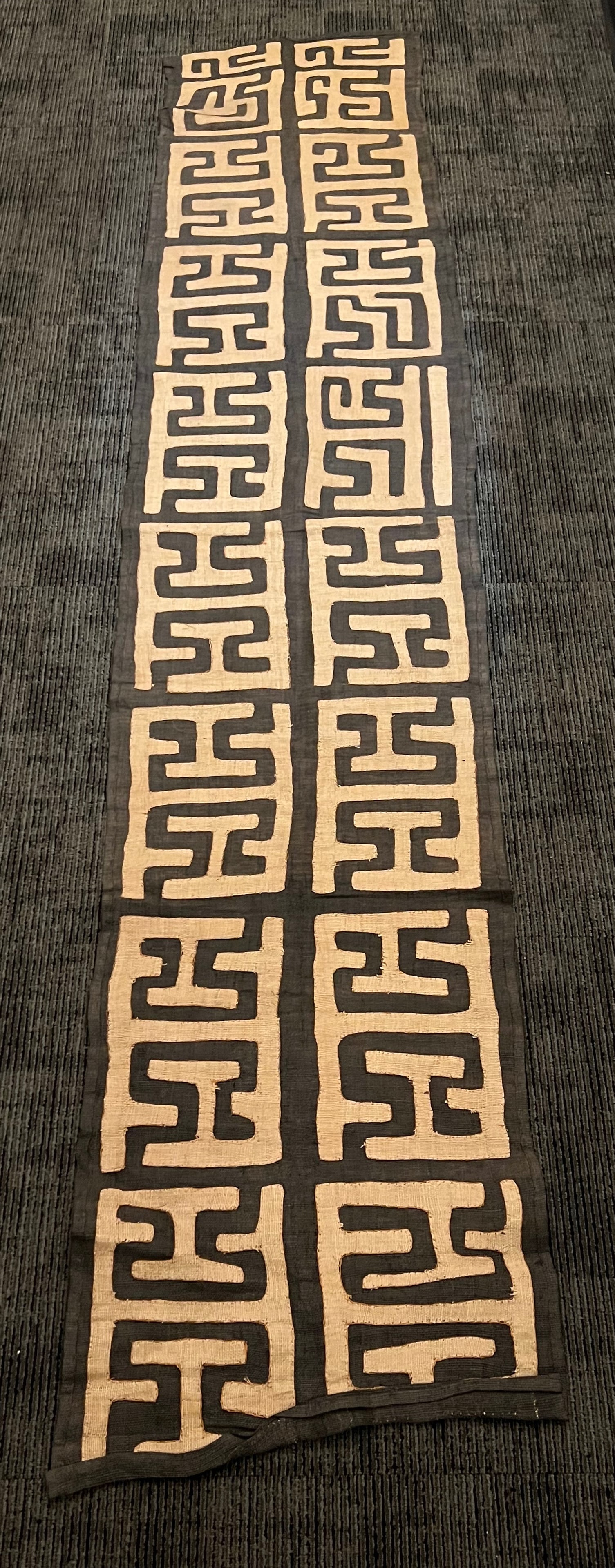 African Tribal Art Kuba Cloth: Title: African Tribal Art Kuba Cloth Description: African Tribal Art Kuba Cloth Date/Period: Late 20th Century Materials: Cloth Size: 112'' h x 22' w Reserve: $100.00 Shipping: Domestic: Flat-rate of