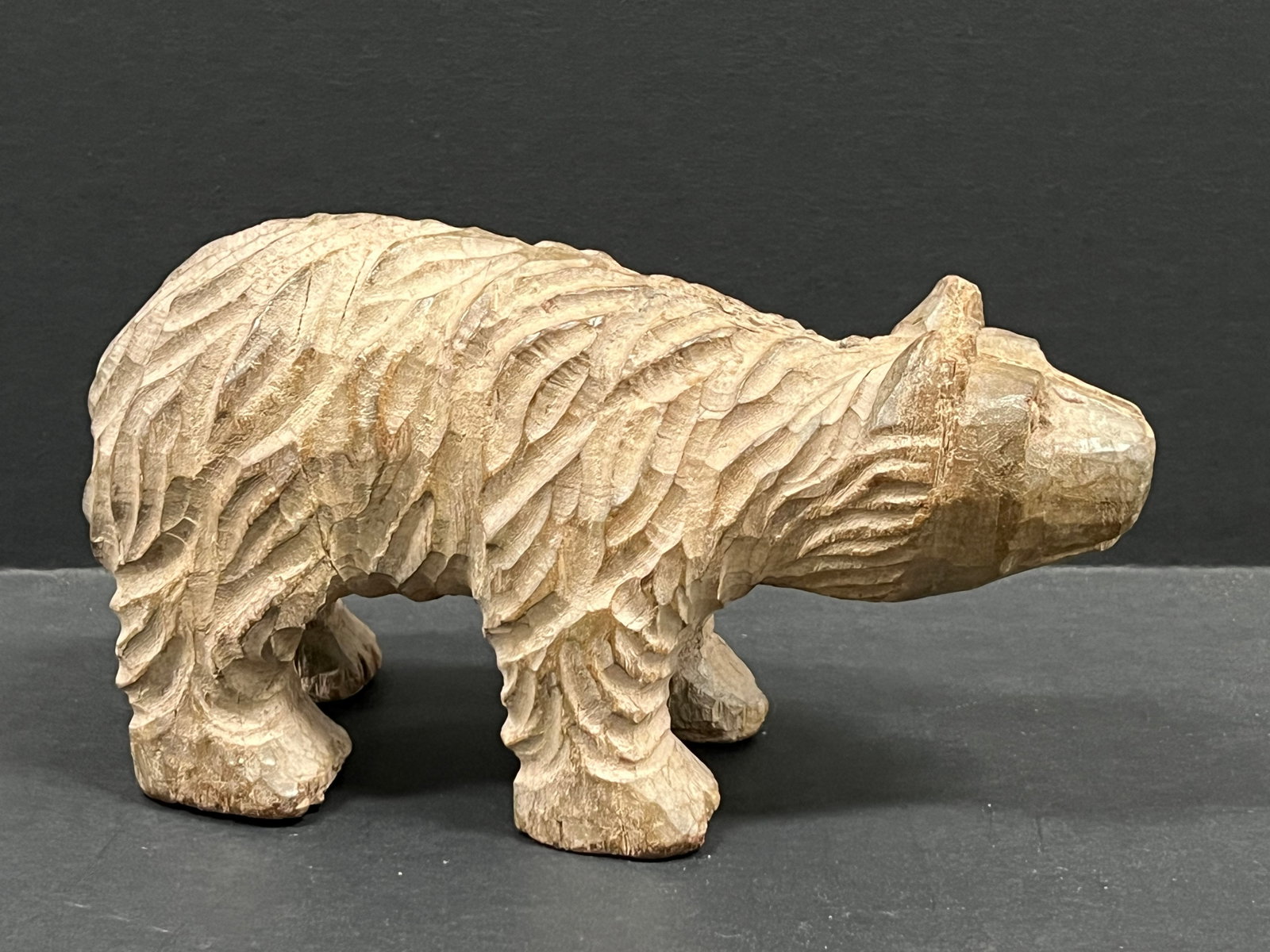 Carved Wood Bear Sculpture: Title: Carved Wood Bear Sculpture Description: Carved Wood bear sculpture Date/Period: Late 20th Century Materials: Wood Size: 4.5" h x 8" w Reserve: $60.00 Shipping: Domestic: Flat-rate of $20.00 to