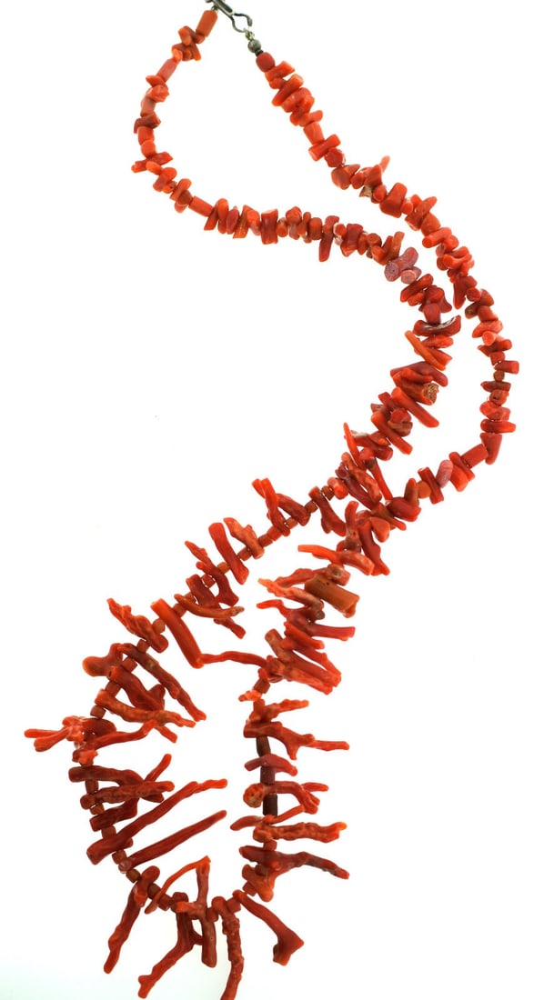 CORAL BRANCHES NECKLACE VINTAGE C.1960 STRAND GORGEOUS COLOR - 2