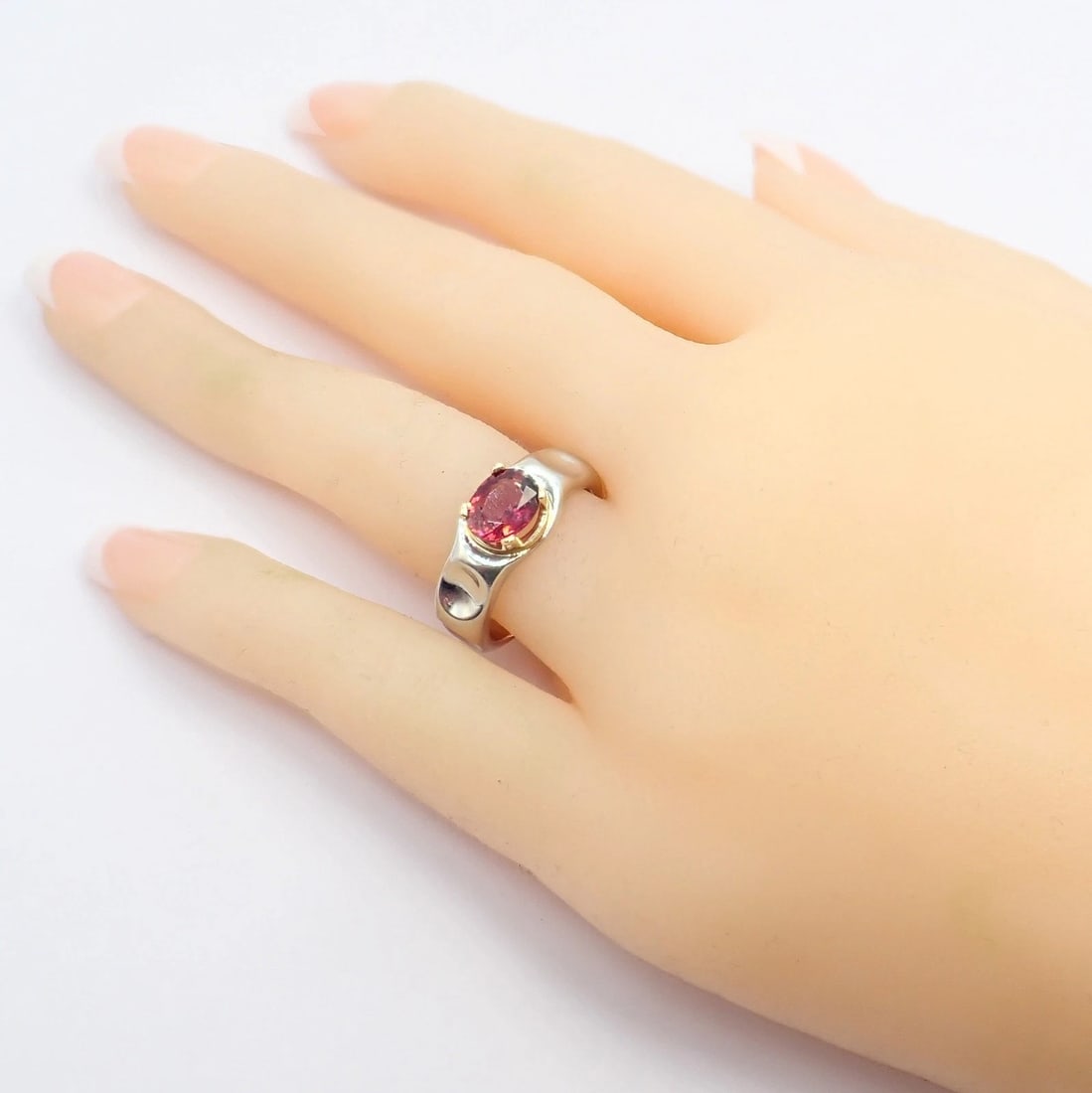 Tiffany & Co. Platinum 18k Yellow Gold Picasso Pink Tourmaline Groove Ring - 10