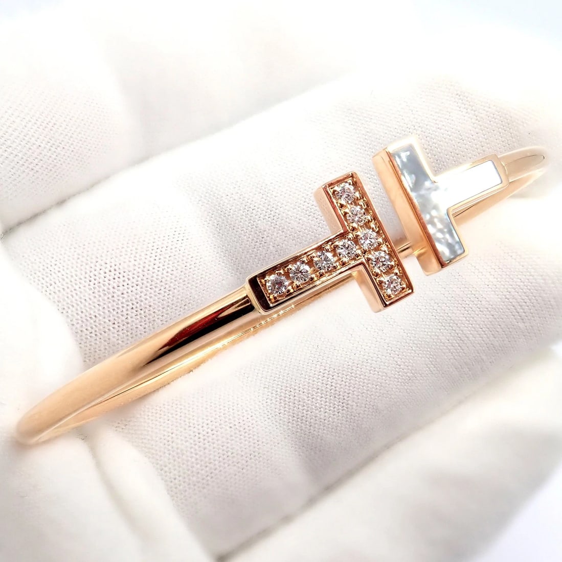 Authentic! Tiffany & Co 18k Yellow Gold Diamond T Wire Mother of Pearl Bracelet - 7