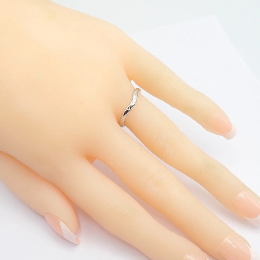 Authentic! Tiffany & Co. Platinum Peretti Diamond Wave Curved 2mm Band Ring sz 5 - 4