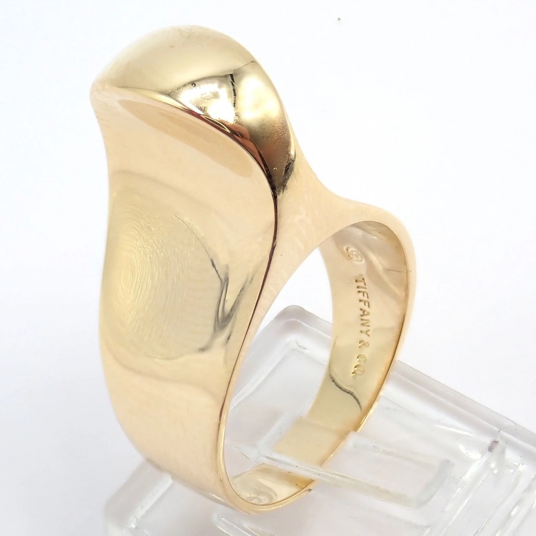 Authentic! Vintage Tiffany & Co. 18k Yellow Gold Large Top Curve Ring Sz 7 - 8