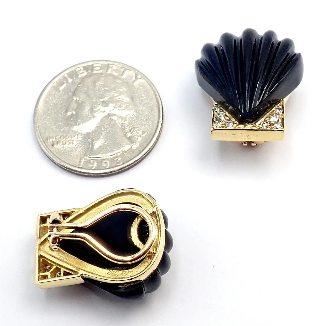 Vintage Estate Cartier Yellow Gold Diamond Onyx Shell Earrings - 5