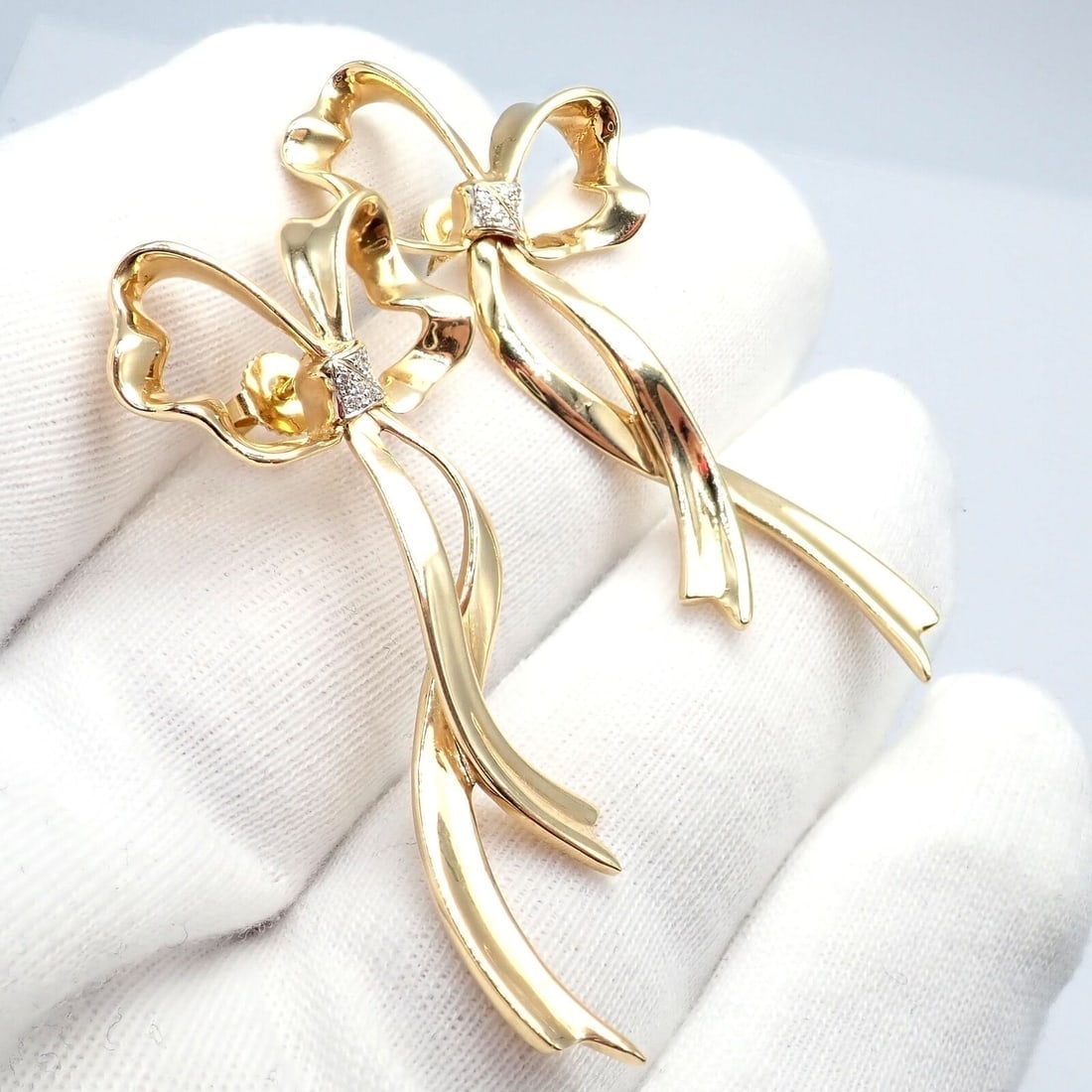 Authentic Tiffany & Co 18k Yellow Gold Diamond Large Ribbon Bow Earrings 1985 - 3