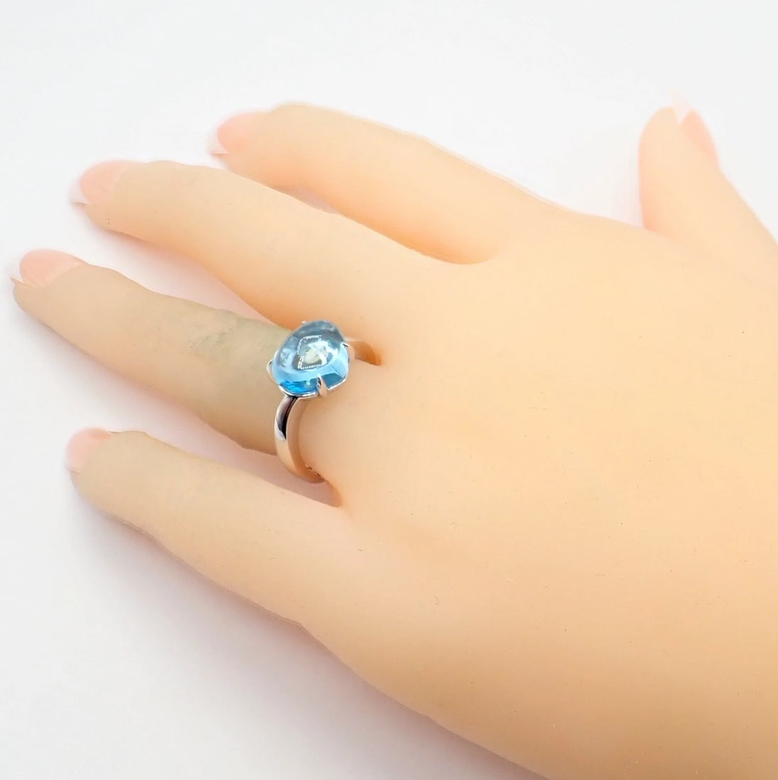 Authentic! Bulgari 18k Whtie Gold Mediterranean Eden Blue Topaz Ring Size 6 - 7
