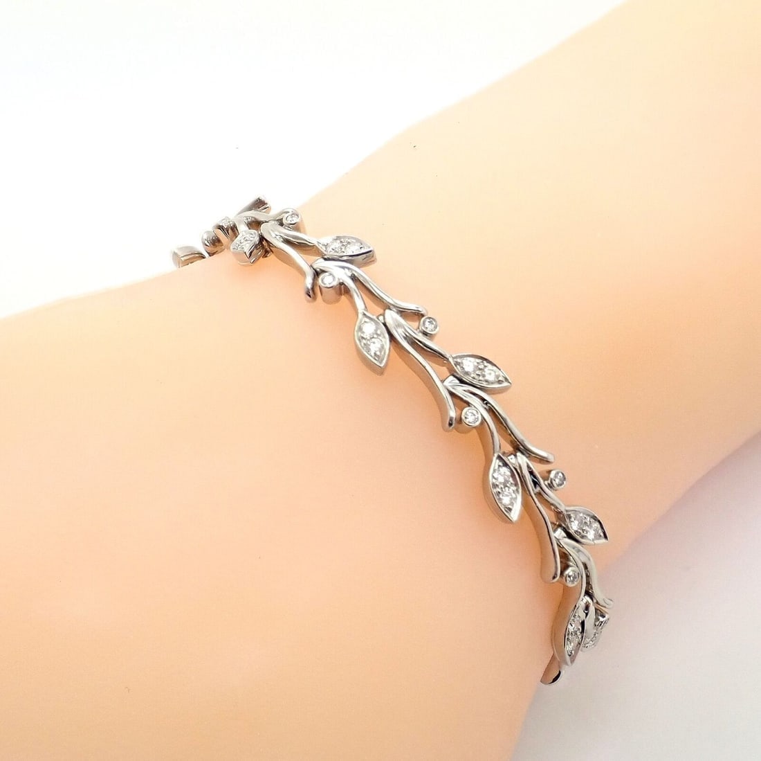 Authentic! Tiffany & Co Platinum Diamond Garland Bracelet - 6