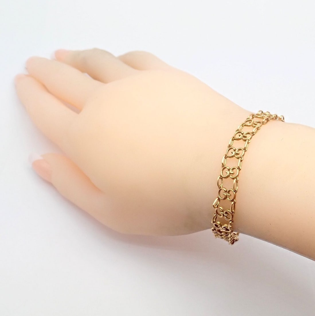 Vintage! Authentic Gucci 18k Yellow Gold Logo Bracelet - 8