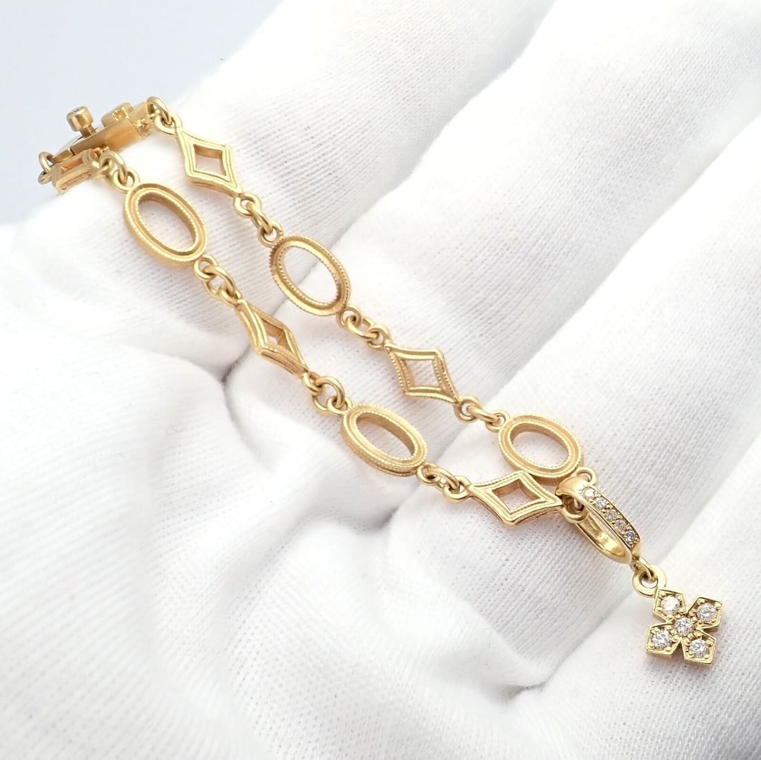 Rare Loree Rodkin 18k Yellow Gold Diamond Cross Bracelet - 2