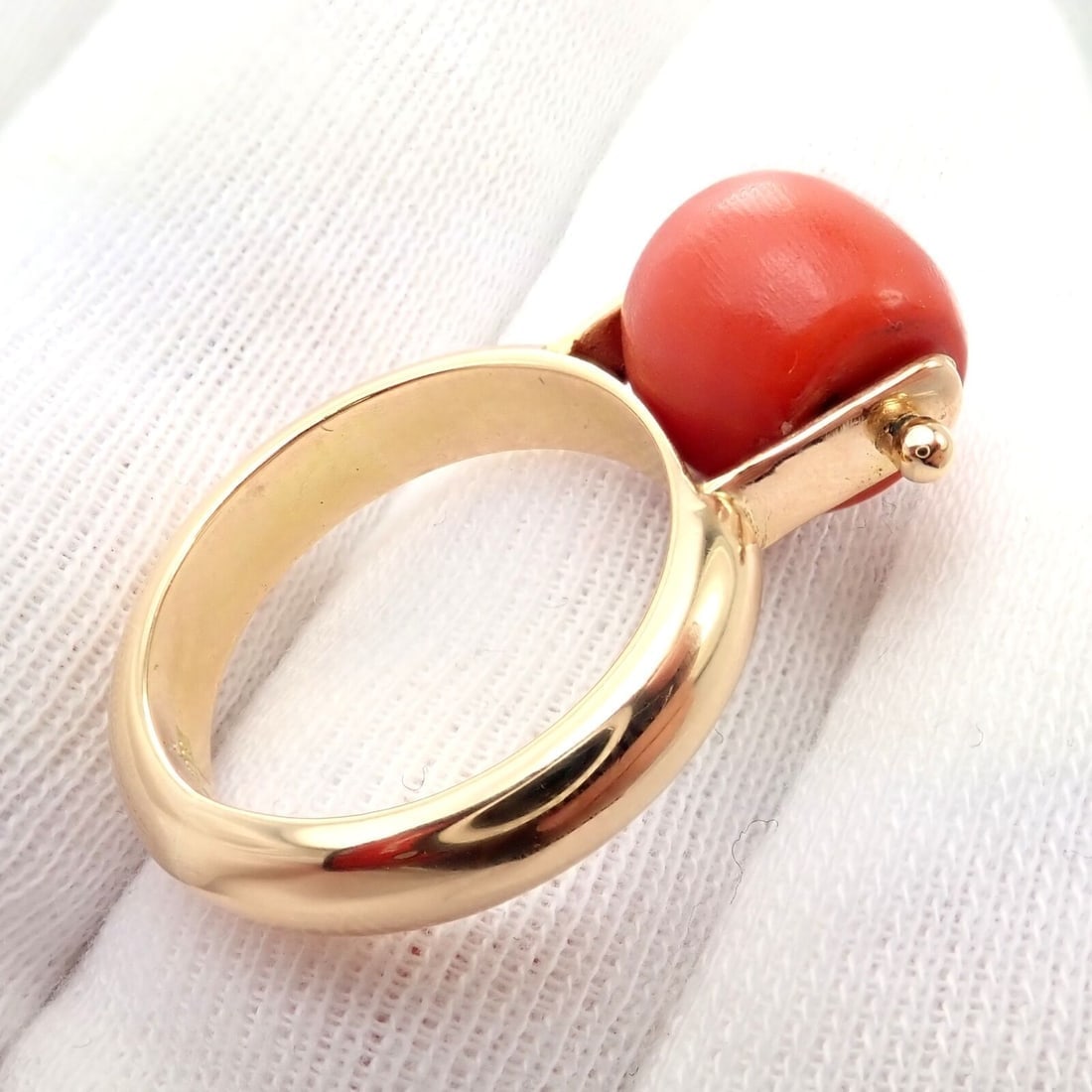Rare! Vintage Estate 18k Yellow Gold Spinning Red Coral Ring - 4