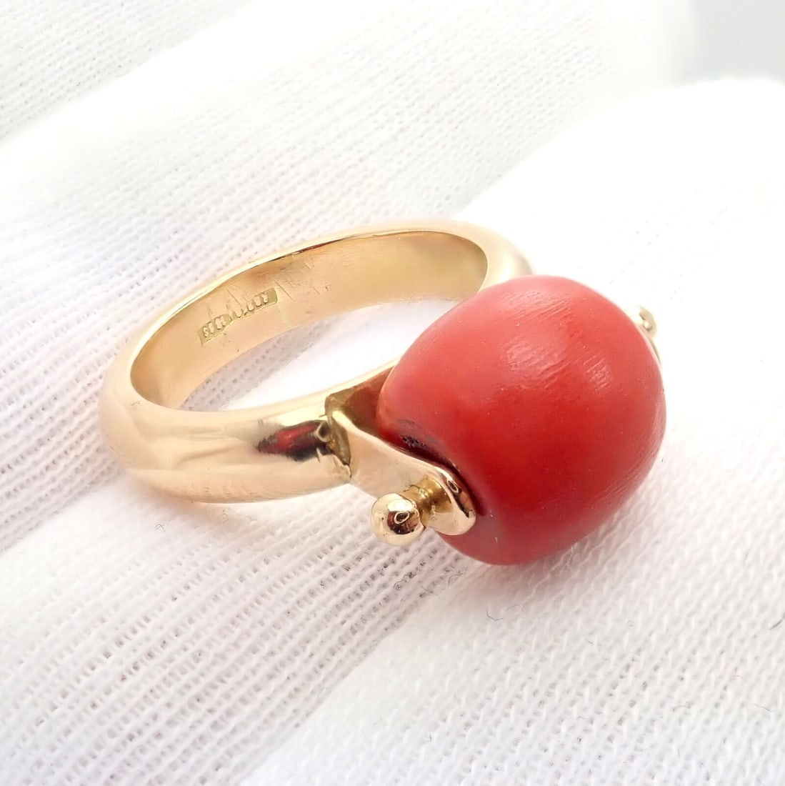 Rare! Vintage Estate 18k Yellow Gold Spinning Red Coral Ring - 5
